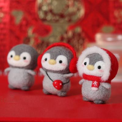 Simpatico Animale Pinguino Feltro di Lana Pacchetto Materiali Fai da Te Artigianato Fatto a Mano Kit Infeltrimento ad Ago Bambola Non Finito Set per Infeltrimento ad Ago