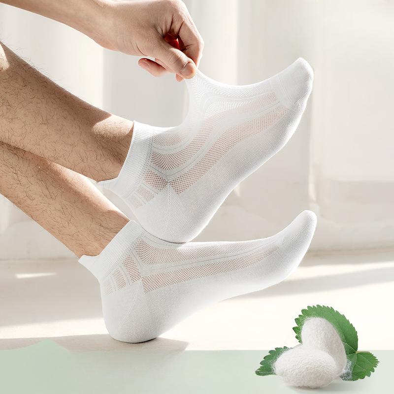 

Men s Summer Thin Mesh Breathable Deodorant Sweat Absorbing Cool Socks 1 pair молоко, білий колір