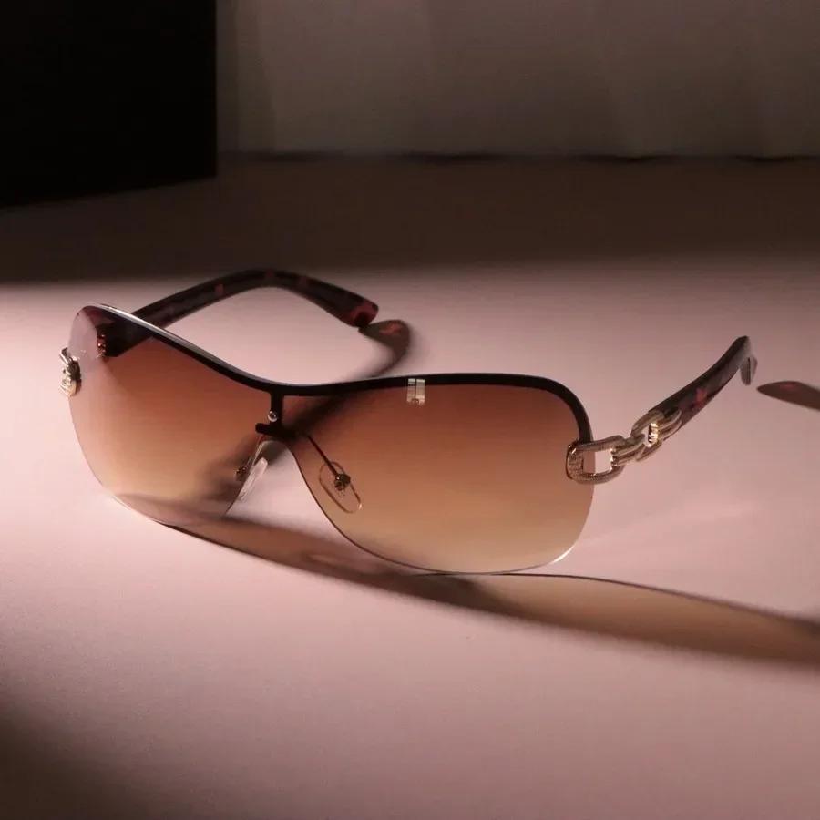 

Big Frame Classic Square Sunglasses for Women Men Designer Brand UV Protection Fashion Mirror Lens Oculos De Sol Other