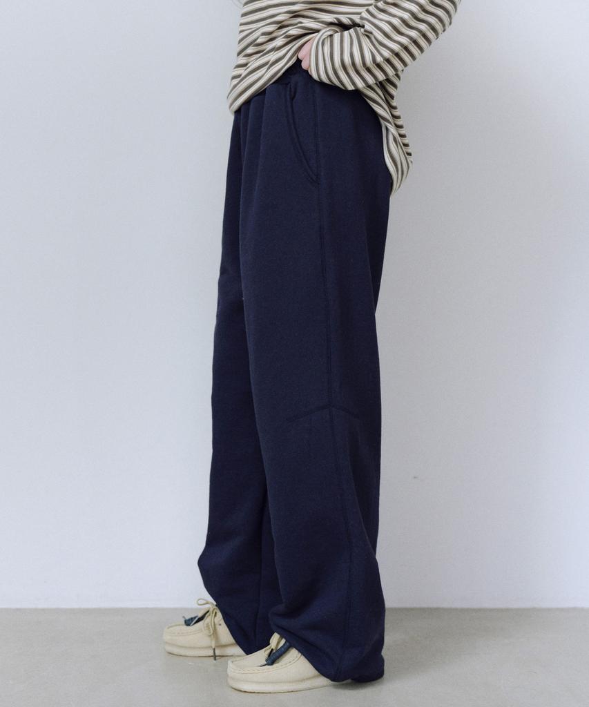Yulago Play Wide Sweatpants