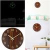 Wood Wood Wall Clock Quartz Movement Wall Hanging Clock Retro Style Rustic Wall Clock  for Office