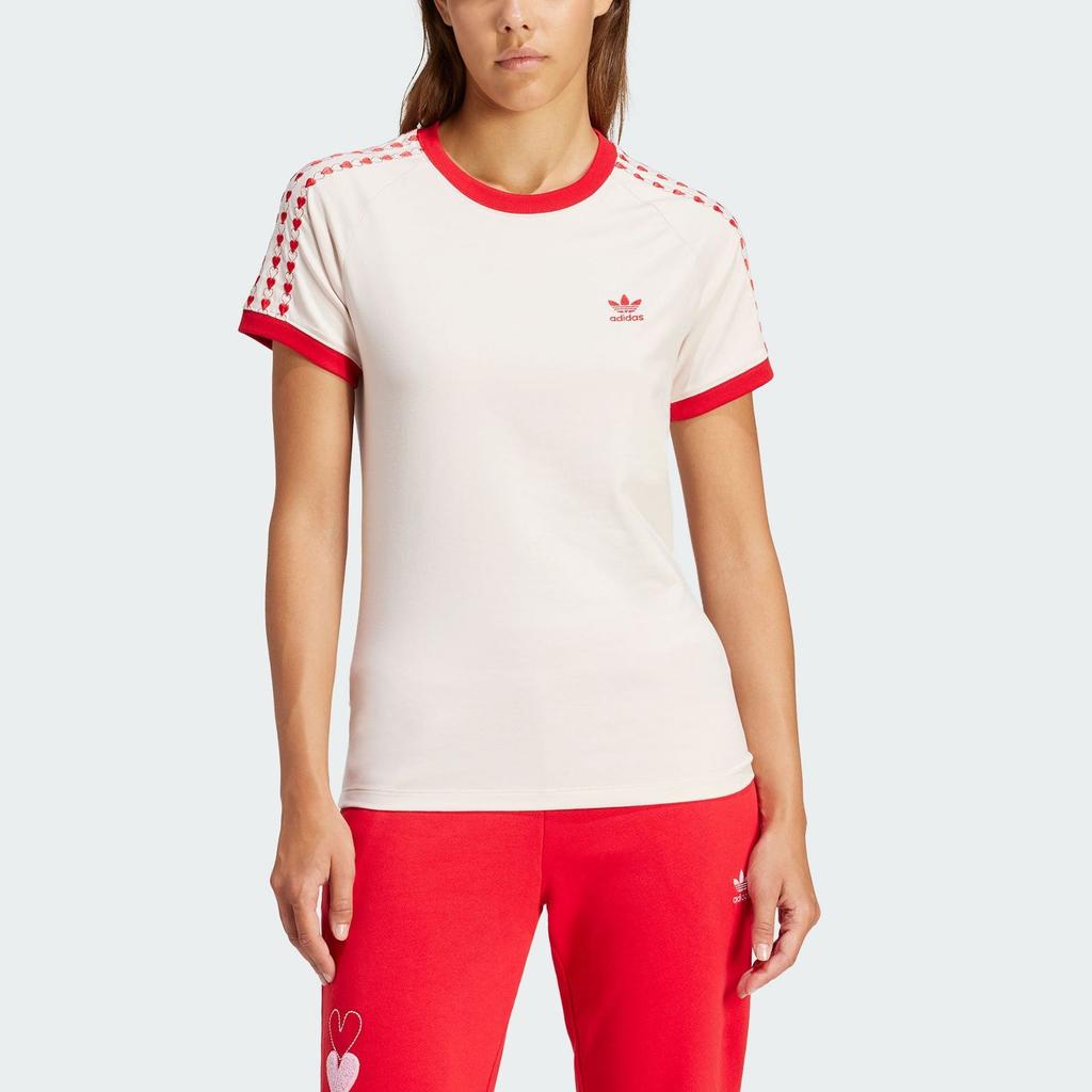 Adidas Camiseta Casual de Corazón Patchwork con Cuello Redondo y Ajuste Slim para Mujer Tops Miracle-Quartz IS5204