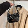 Premium Texture Small Bag Women's New Fashion Chain Shoulder Messenger Bag Versatile Patent Leather Portable Small Square Bag