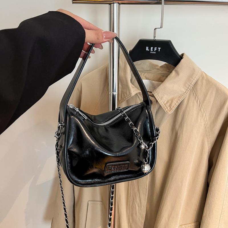 Premium Texture Small Bag Women's New Fashion Chain Shoulder Messenger Bag Versatile Patent Leather Portable Small Square Bag