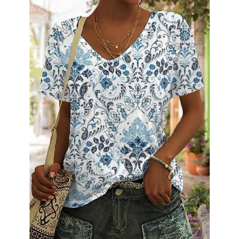 Summer V-neck 3D Retro Ethnic Style Printed Top Fashionable Casual Short Sleeved Women's T-shirts