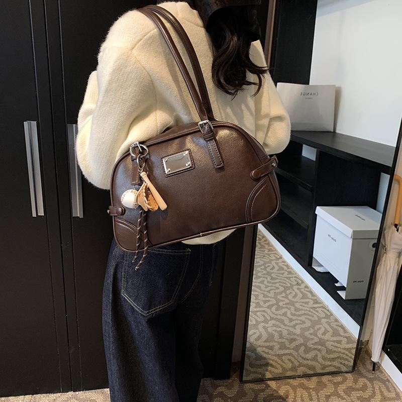 Premium Sense Large Capacity Bowling Handbag Women's 2025 New Fashion Texture Shoulder Bag Hand Bag