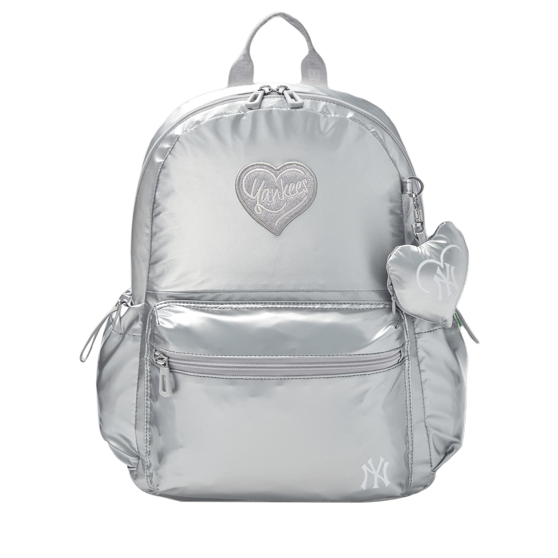 MLB Fashionable Lightweight Heart Pendant Nylon Backpack Women backpack Silver 7ABKB055N-50GRL Silver 17380₽