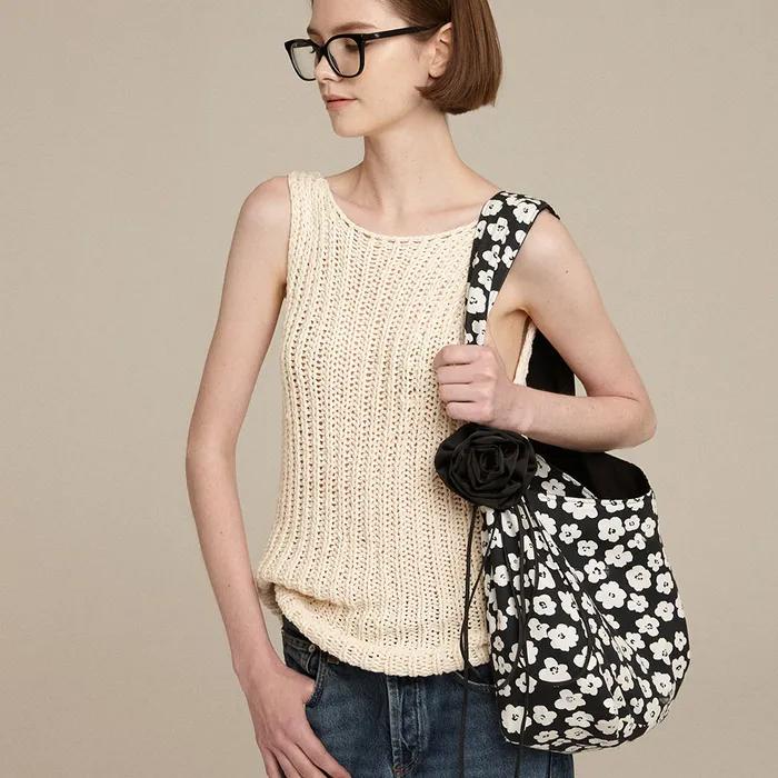 Flower Big Square Reversible Hobo Bag_Deep Navy