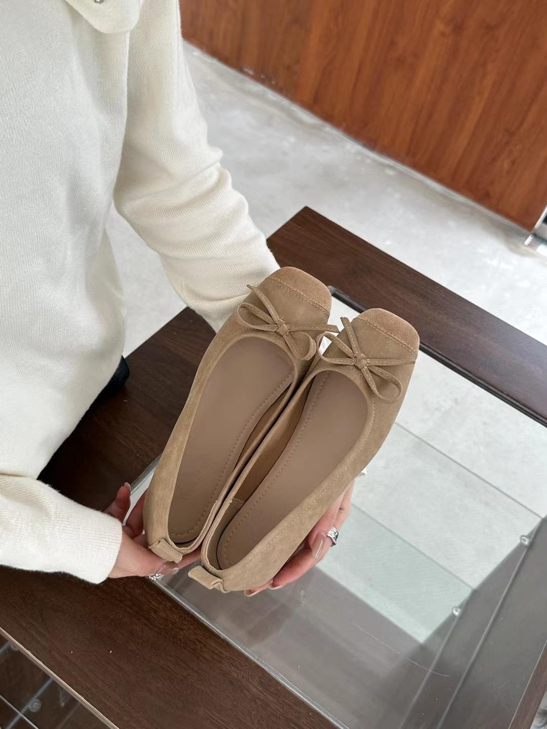 

Нежные балетки, туфли на плоской подошве, мягкая подошва, мягкая поверхность, новая китайская модель, с мелким вырезом, одинарные туфли, осенняя женская обувь 39