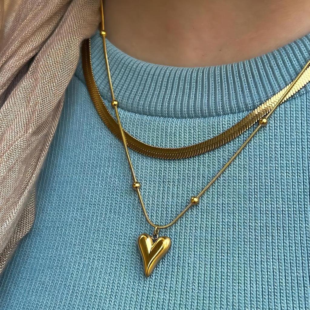 Custom 304 Stainless Steel 18K Gold Plated PVD Doble Collarbone Necklace Waterproof Heart Butterfly Pendant Women