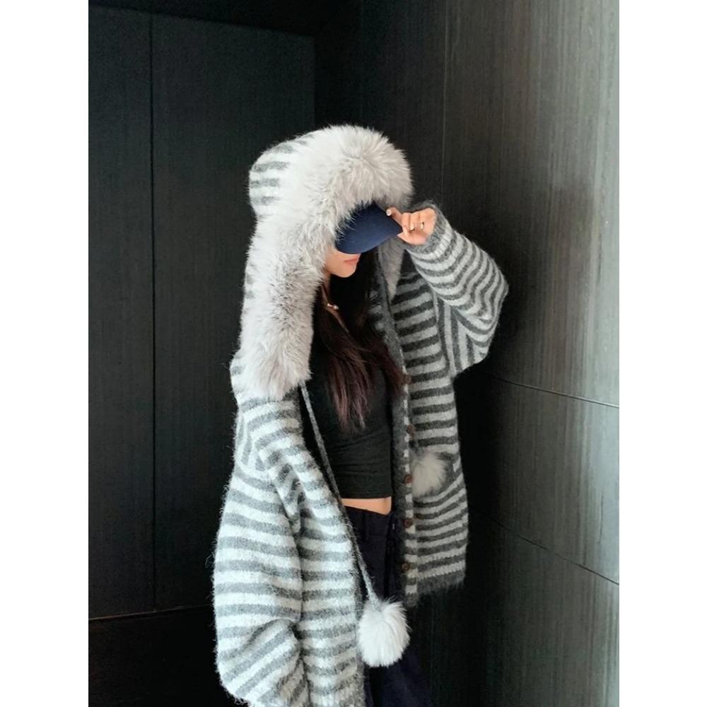 Korean Style Warm Knitwear Cardigan Chic Fashion Faxu Fur Hooded Knitted Sweater Chic Solid Elegant Long Sleeve Coat