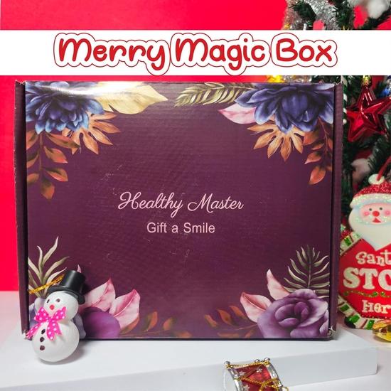 Healthy Master Merry Magic Box of 8 | Premium Weihnachtsgeschenkbox | Knusprige Chips, Hirsebällchen, Hirse-Snacks, Tasse, Mandelschokolade, Kekse