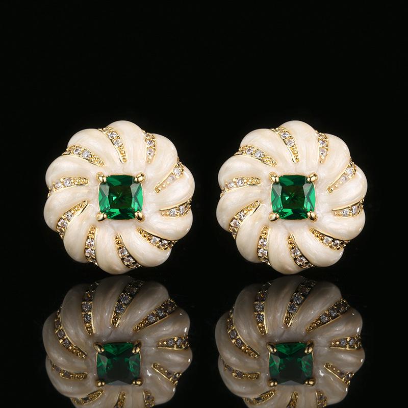 Huameimei Set Earrings Rings Necklaces Antique Jewelry Light Luxury Temperament Emerald High-end Feeling French Retro Style
