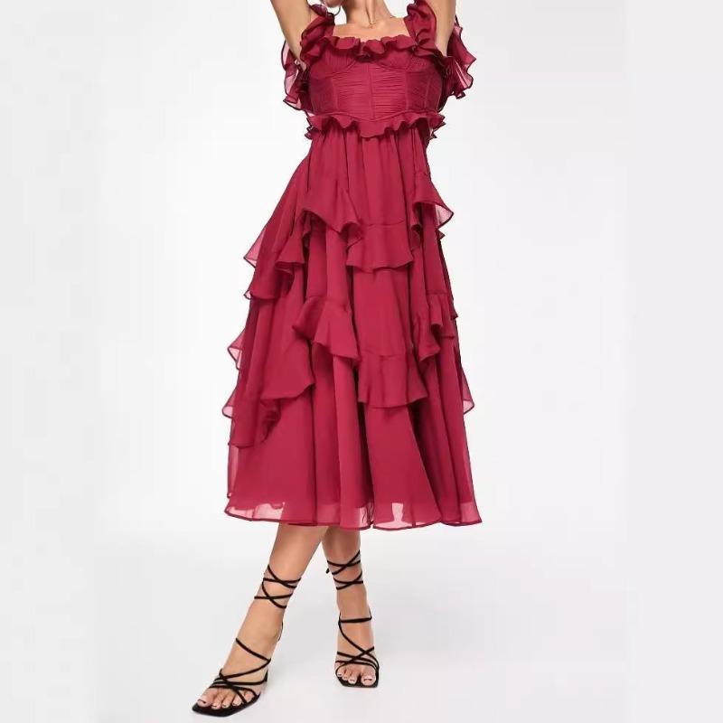 New dress vacation dress lace halter hollow cake skirt ruffle pleated dress