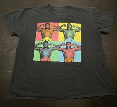 Mike Tyson Mehrfarbiges Porträt Boxen Ruhmeshalle T-Shirt, Schwarz, Größe: 2XL XXL