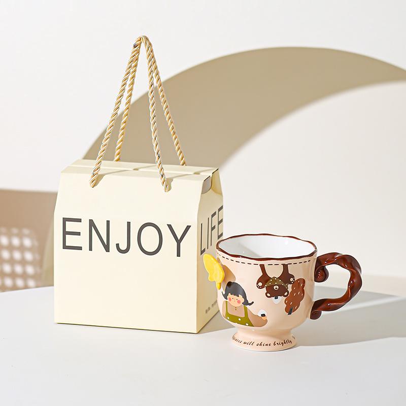 Retro Cute Girl Mug Ceramic High Value Home Office Water Cup Coffee Cup Souvenir Birthday