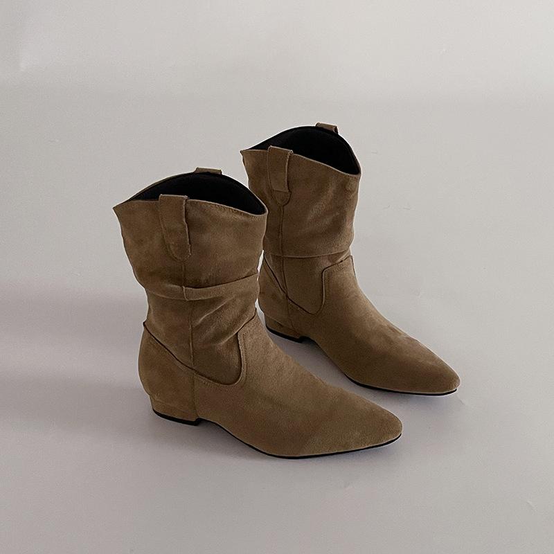 Fashion retro versatile pleated piled boots women's 2025 autumn and winter new matte leather pointed low heel western boots