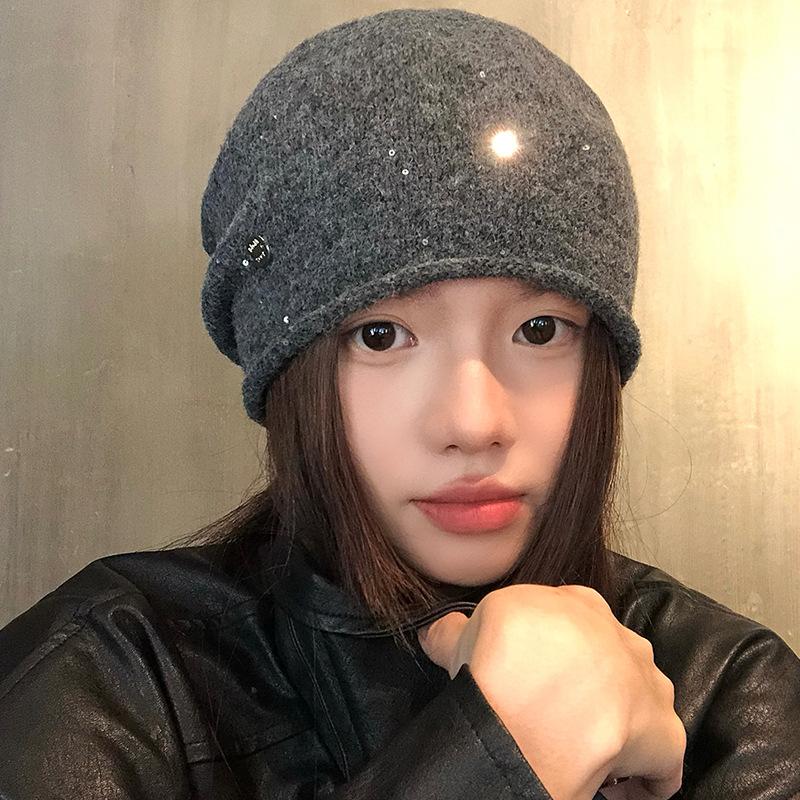 Japanese gray knitted wool hat women's atmosphere confinement hat warm versatile pile hat cold hat