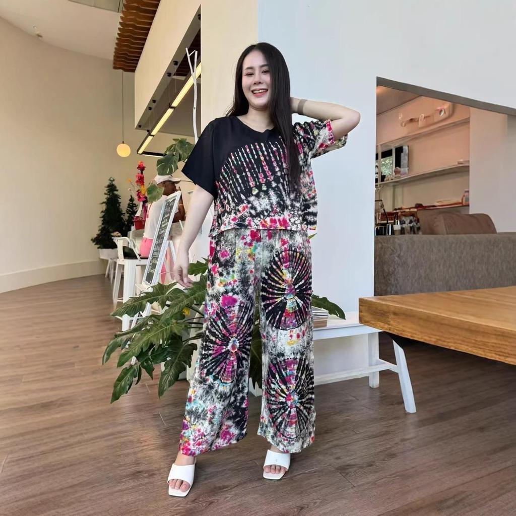 Southeast Asian Women's Cartoon Print Short Sleeve Top & Wide-Leg Pants, Casual Plus Size Summer Two-Piece Set