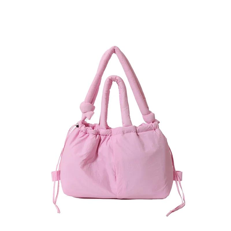 Pevné nylonové tašky přes rameno na zip na prodej módní dámské crossbody tašky vysoce kvalitní všestranné tašky