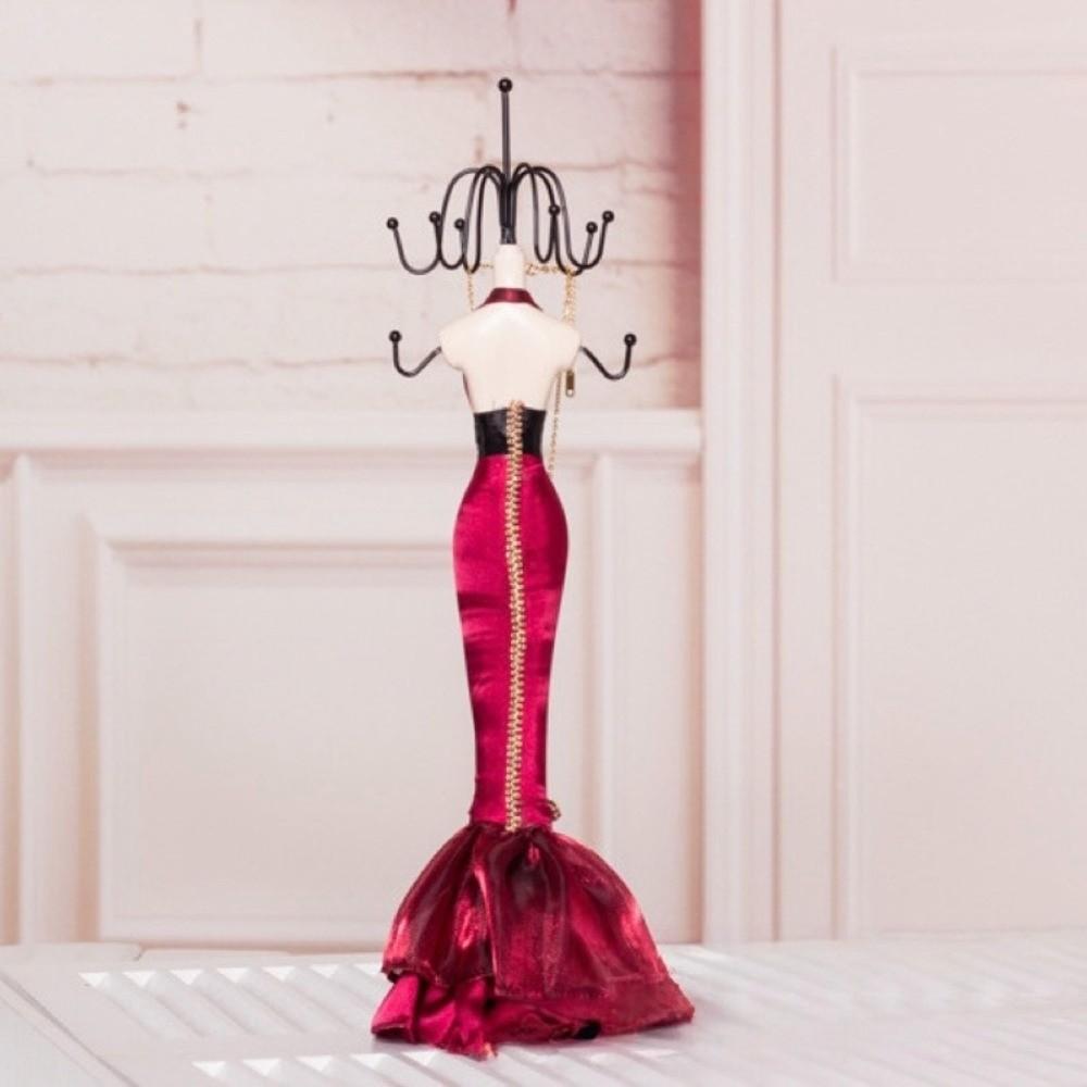 Sofa Necklace Mannequin Display Stand Dress Fishtail Skirt Jewelry Stand Holder  Jewelry Display