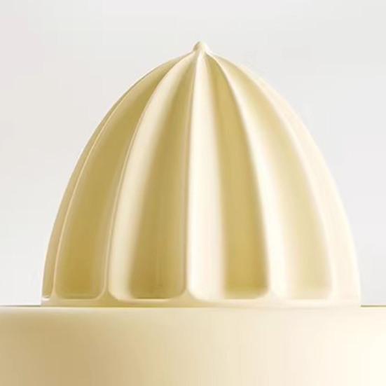 Lemon Squeezer Manual Orange Press Squeezer with Built-in Measuring Cup Multifunctional Citrus Fruit Hand Juicer for Lemons Limes