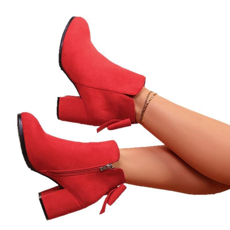 Autumn foreign trade new thick heel side zipper short Martin boots women's large size round head suede medium heel short boots