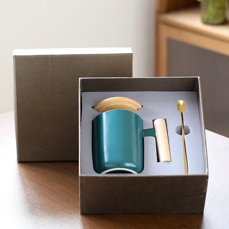 Tazza Creativa Ceramica Retrò Manico in Legno Tazza da Caffè per Ufficio Tazza d'Acqua Souvenir Evento di Apertura