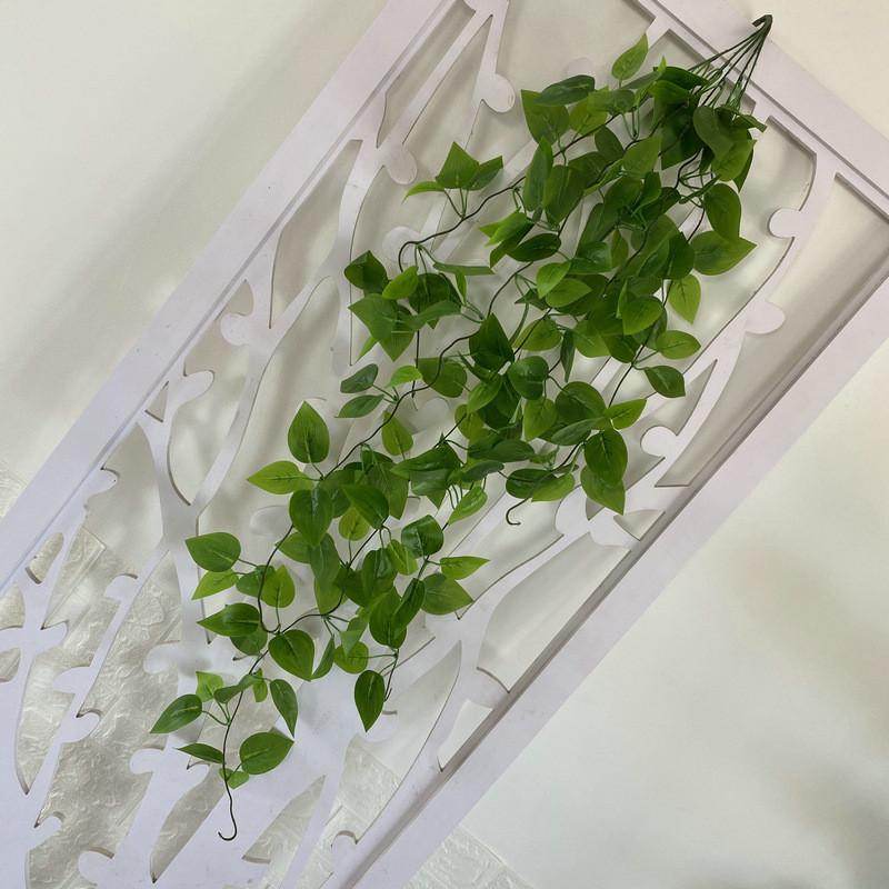 Artificial Green Vine Wall Hanging With Silk Screen Fabric For Home Decor And Office Space