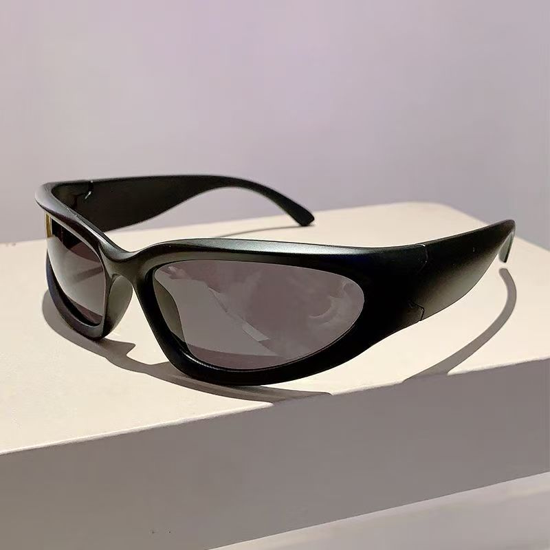 New Fashionable Women's Future Trendy Eyeglasses Men's Cycling Sports Sunglasses Y2K Sexy  Girl Cycling Shades UV400 Eyewear