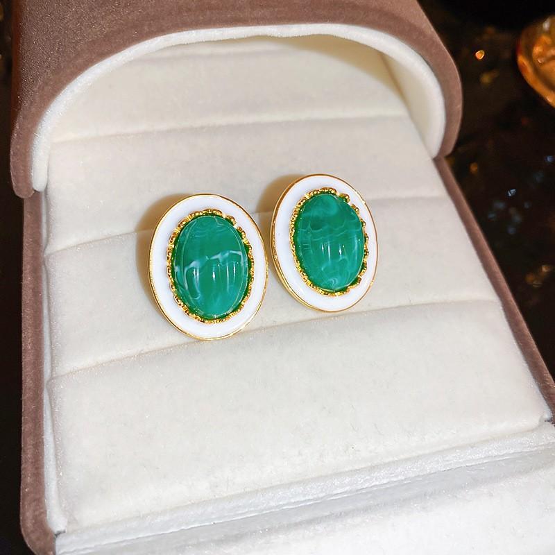 Silver Needle Zircon Earrings Retro Light Luxury Court Style Stud Earrings Niche High-end Earrings