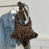 Winter Furry Star Large Capacity Shoulder Bag Vintage Tote Handbags Female Leopard Pattern Plush Crossbody Bags for Women CLE