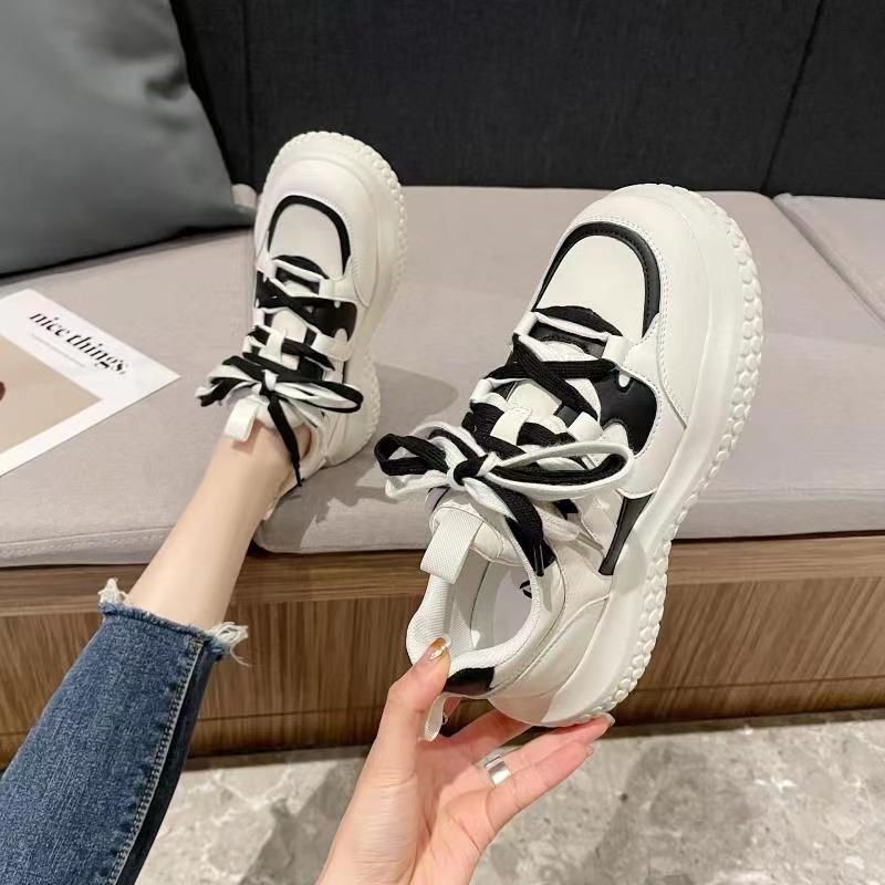 New High Quality Women Flats Sneakers Fashion Thick Sole Casual Ladies Vulcanized Shoes Platform Sneaker for Women