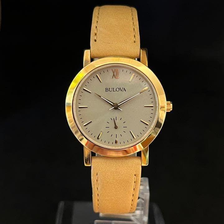 Used [BULOVA] Bulova/Ladies Watch/Stylish/Rose Gold Color