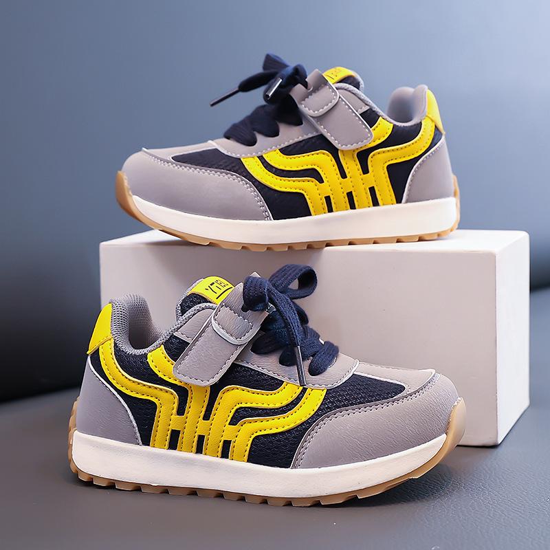 Autumn 2025 Kids' Lightweight Leather Casual Shoes - Unisex German Trainer Style