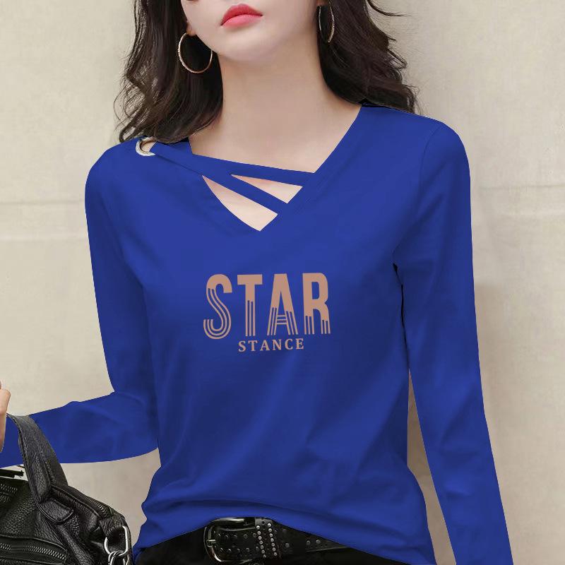 

2025 Spring & Fall Women s Plus Size V-Neck Long-Sleeve Cotton T-Shirt - Loose Fit, Versatile Trendsetter. 3XL