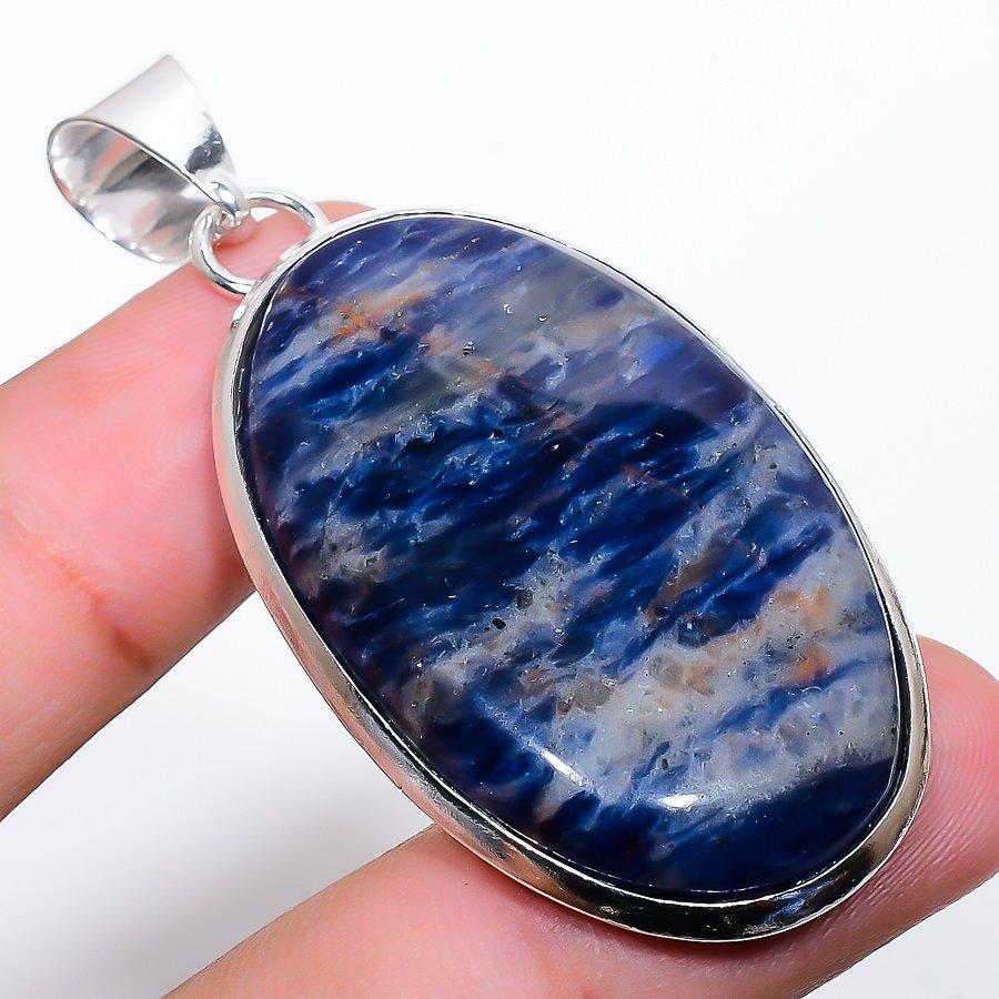 

Подвеска из стерлингового серебра 925 пробы с натуральным камнем содалитом ручной работы 2,36 дюйма p0H70