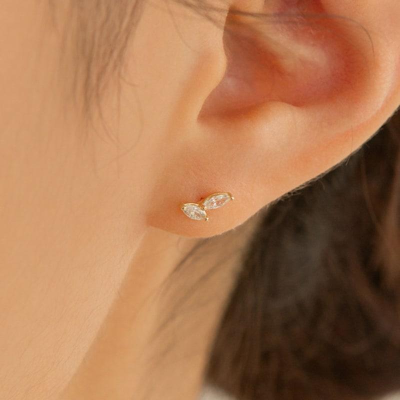 LUNNE 14k Leaf Marquise Cut Piercing (14k Gold) #LFPI14