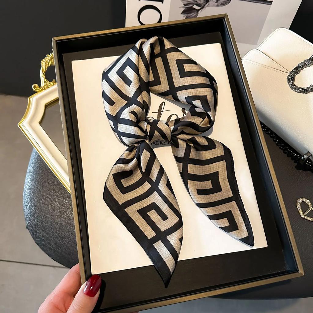 Silk Square Scarf Women 100% Real Luxury Brand Horse Print Neckerchief Female Hair Hand Bag Wrist Foualrd Scarves Bandana