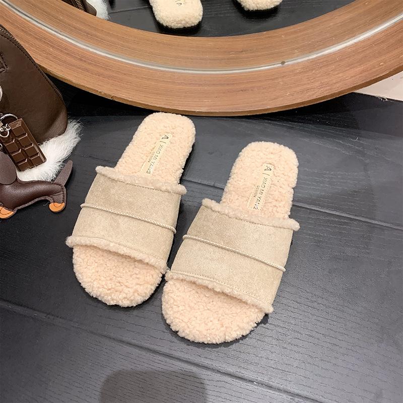 Internet Celebrity Mao Mao Slippers Women's Fashion Wear 2025 Autumn and Winter New Retro Soft Flat Bottom Home Lazy One-word Cotton Mop