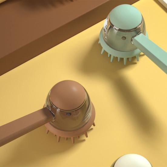 Escova de Banho para Animais de Estimação com Cerdas de Silicone 2 em 1 para Cães e Gatos com Dispensador de Sabão Embutido Ferramentas de Massagem Esfoliantes para Higiene de Animais