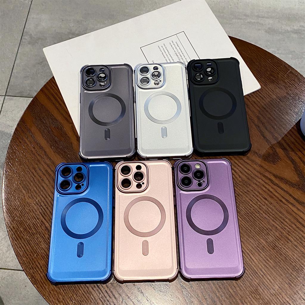 Four-corner Anti-fall Phone Case for IPhone17 Magnetic Charging for Apple 16promax Protective Case 14/15