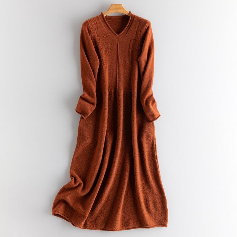 

Женское длинное платье из чистого кашемира с V-образным вырезом в китайском стиле, свободным поясом и кулиской, Осень/Зима 2025 Medium