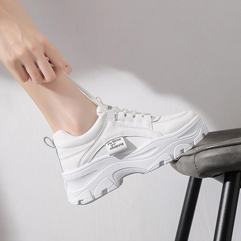 Dámské boty se zesílenou spodní částí pro zvýšení výšky streetového sportovního stylu