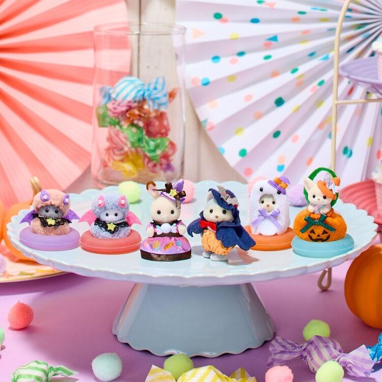 Sylvanian Families Calico Critters Baby Happy Halloween Set