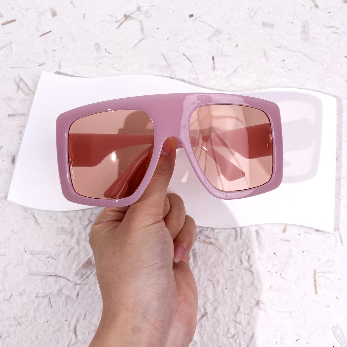 

Stylish SunEyeglasses for Daily WearGoggles One Piece Eyeglasses for Daily Wear Exaggerated Styling for Summer Beach Party