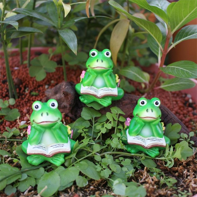 Pack of 3 Small Frogs Statues Ornaments for Indoor and Outdoor Use as Pot Lifters and Decorative Planter Risers Feet