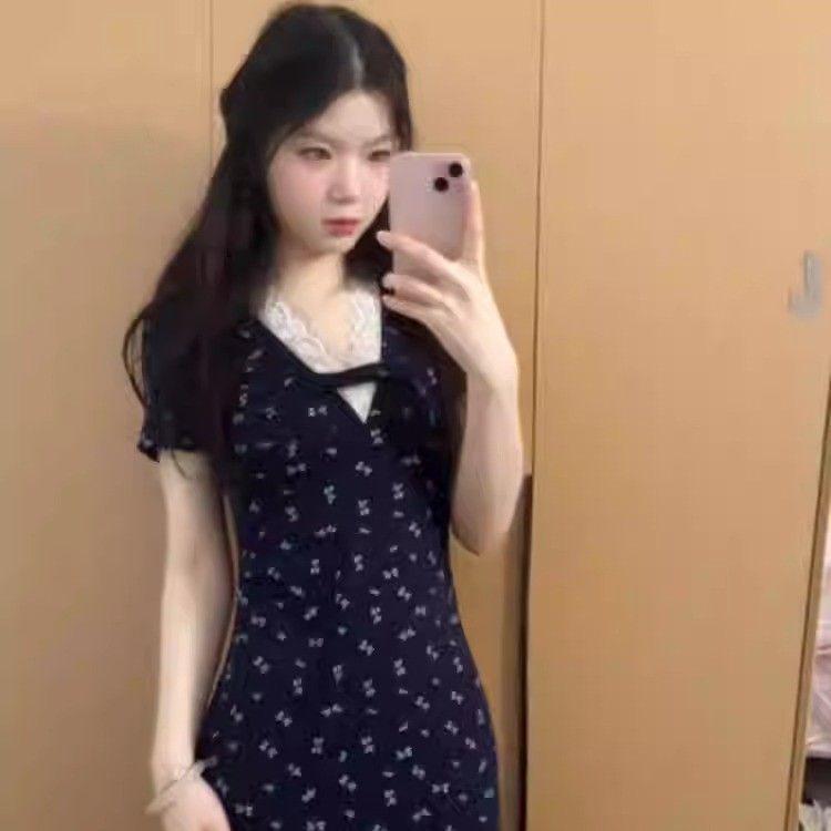 Elegant French V-Neck Floral Mid-Length Dress 2026 - Women's Summer Slimming Waist-Cinching Korean Style