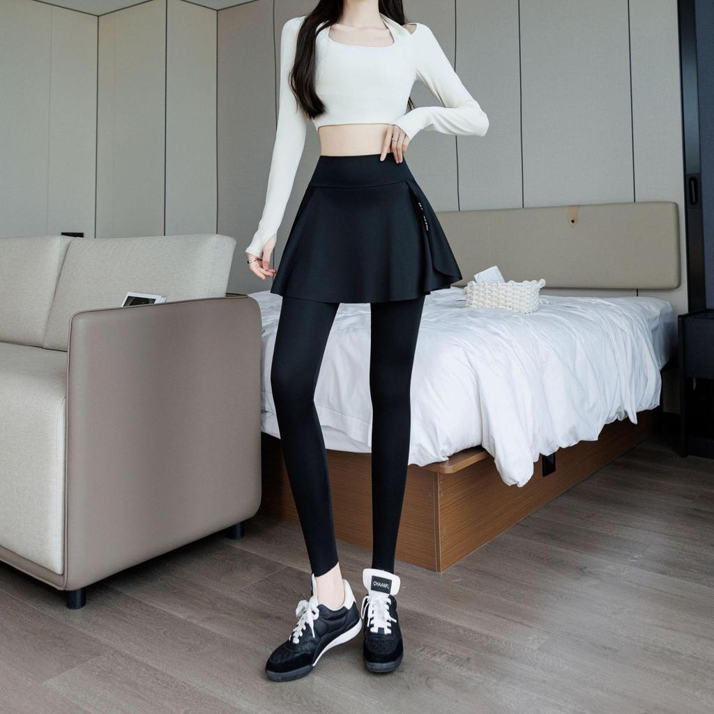 Women's High-Waisted Fitness Shark Pants Skirt for Spring/Summer - Perfect for Badminton, Running, and Yoga.