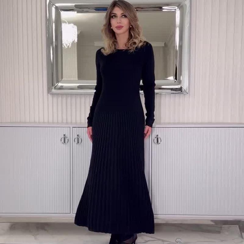 Rochie tricotată plisată, solidă, ușor matură, de toamnă 2024, pentru femei europene și americane